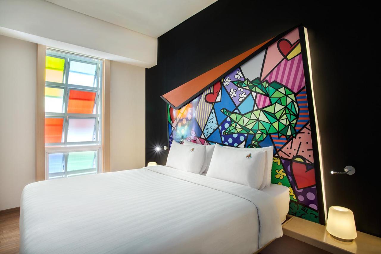 Maxonehotels.Com At Tidar Surabaya Esterno foto